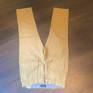 Men’s Banana Republic Khakis